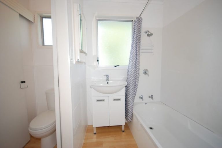 Photo of property in 2/43 Ferndown Avenue, Papatoetoe, Auckland, 2025