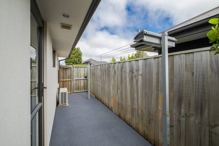 Photo of property in 32 Kawari Drive, Pegasus, 7612