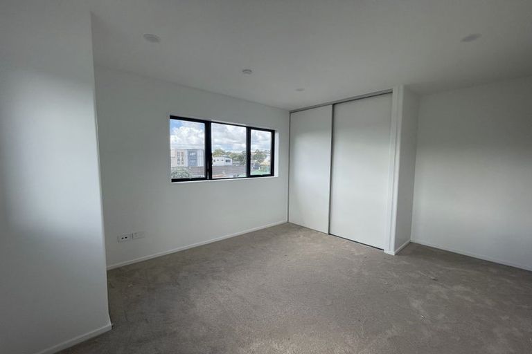 Photo of property in 128e Pooks Road, Ranui, Auckland, 0612