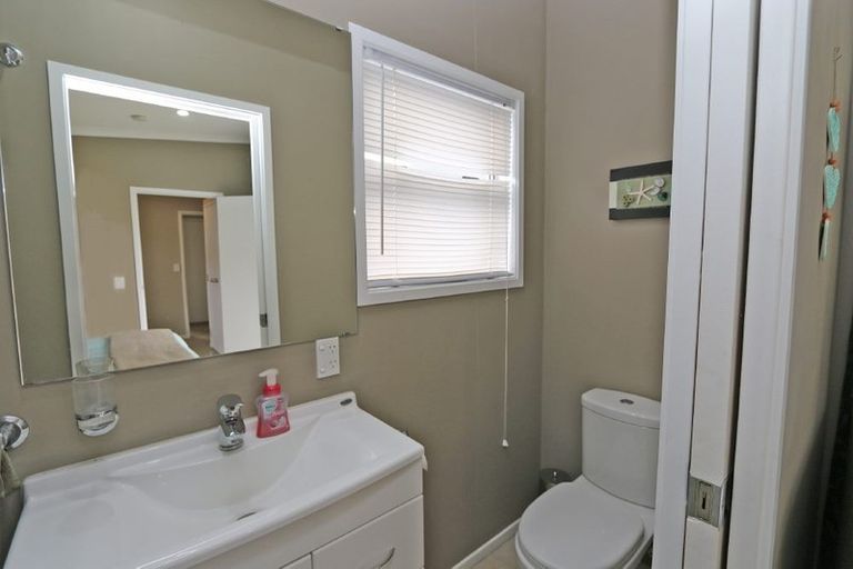 Photo of property in 223a Ocean Road, Whangamata, 3620