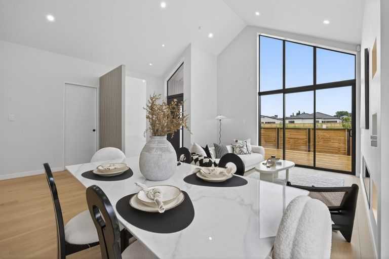 Photo of property in 12 Piko Road, Opaheke, 2113