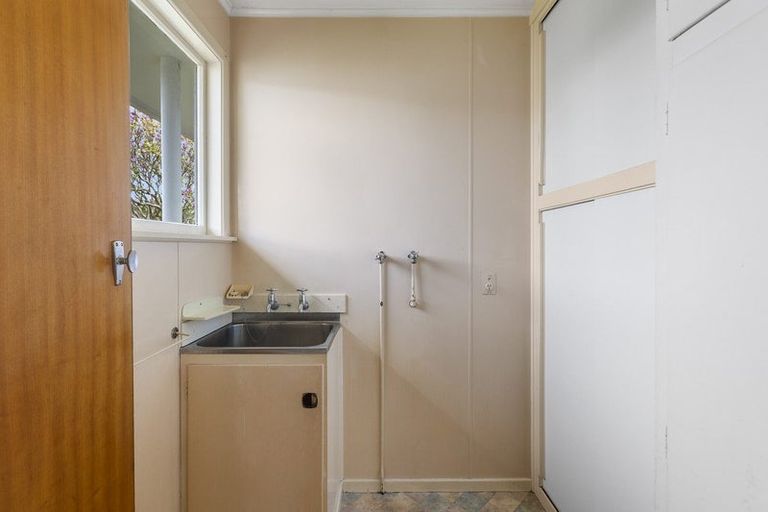 Photo of property in 7 Severn Place, Spotswood, New Plymouth, 4310