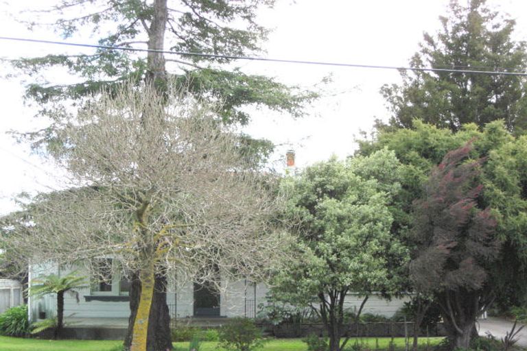 Photo of property in 40 Middle Road, Havelock North, 4130