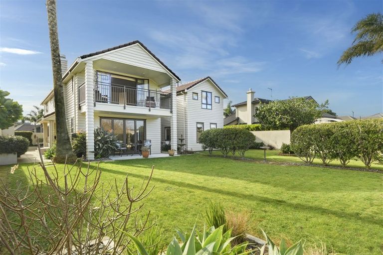 Photo of property in 42 Seychelles Drive, Papamoa Beach, Papamoa, 3118