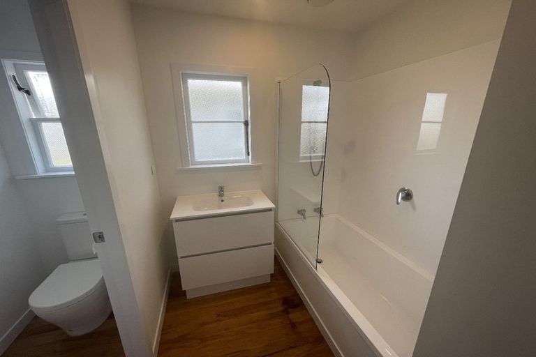 Photo of property in 15 Ruthven Road, Wainuiomata, Lower Hutt, 5014