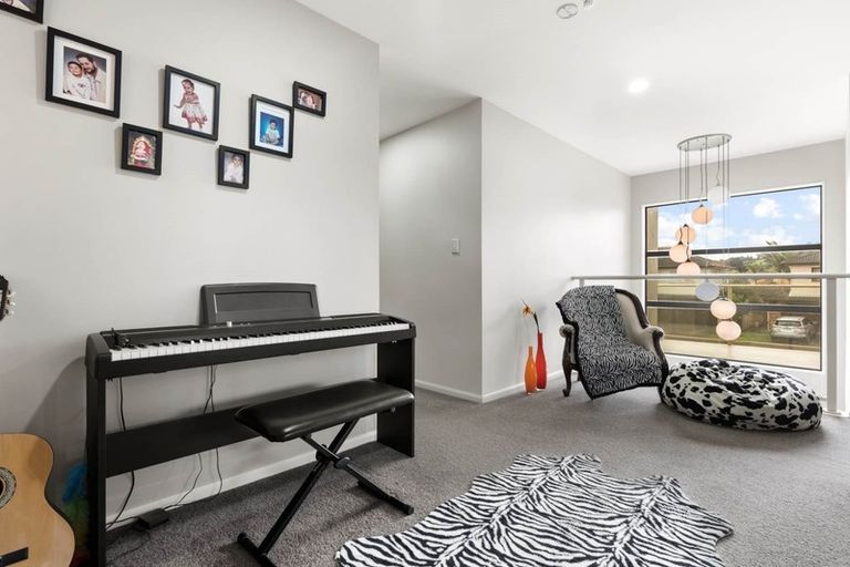 Photo of property in 28 Malahide Drive, Flat Bush, Auckland, 2019