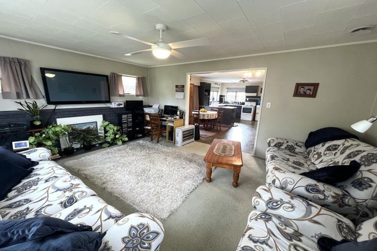 Photo of property in 10 Mangarino Street, Te Kuiti, 3910