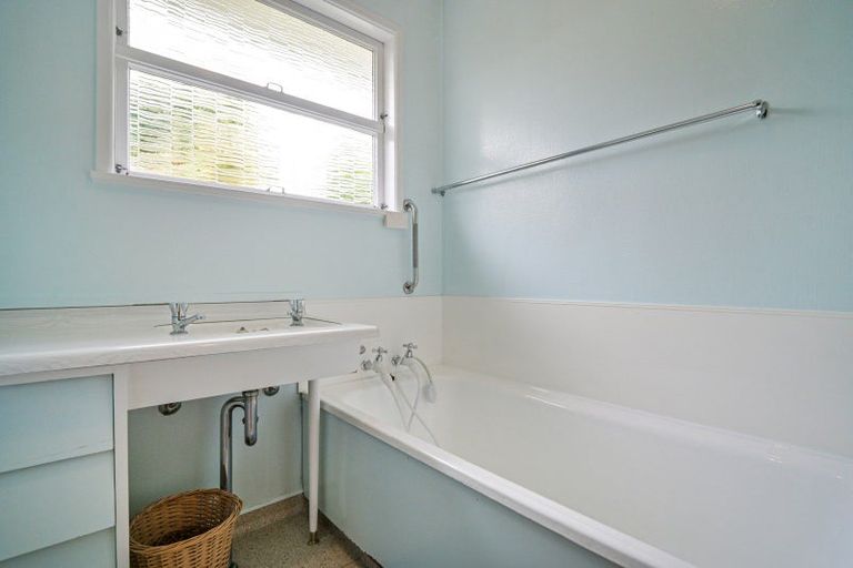 Photo of property in 4/417 Avenue Road West, Hastings, 4122