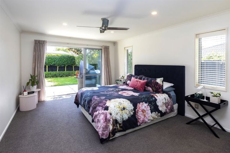 Photo of property in 43 Applefield Court, Northwood, Christchurch, 8051