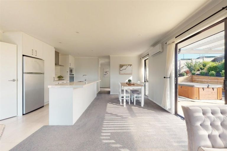 Photo of property in 2 Ella Anne Crescent, Warkworth, 0910