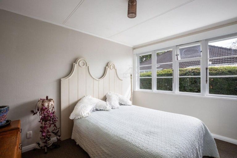 Photo of property in 5 Camden Street, Vogeltown, New Plymouth, 4310