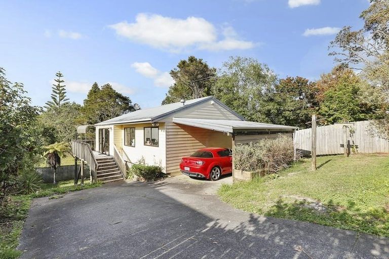 Photo of property in 2/14 Norman Road, Titirangi, Auckland, 0604