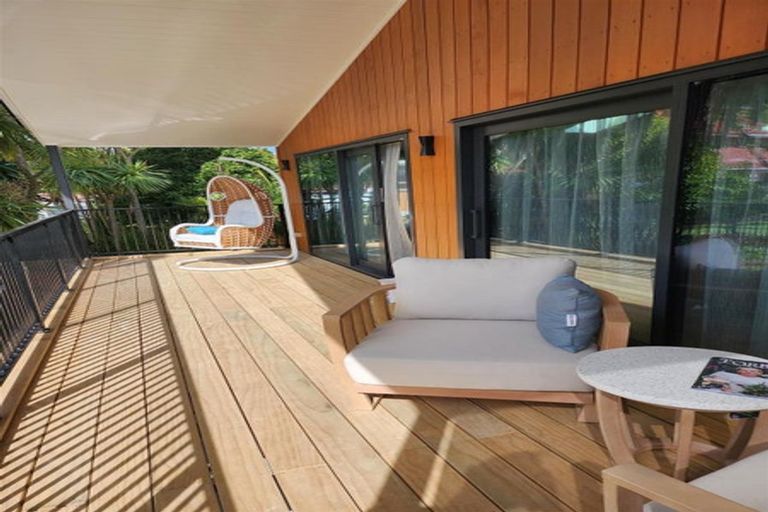 Photo of property in 278a Glenvar Road, Torbay, Auckland, 0630