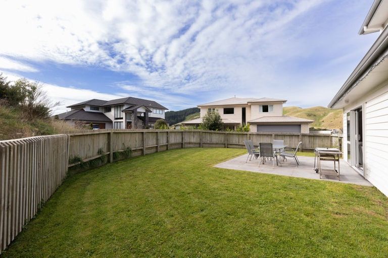 Photo of property in 12 Gatley Grove, Churton Park, Wellington, 6037