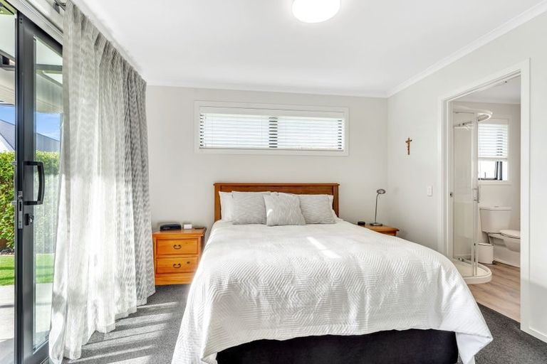 Photo of property in 15 Piwakawaka Drive, Stoke, Nelson, 7011