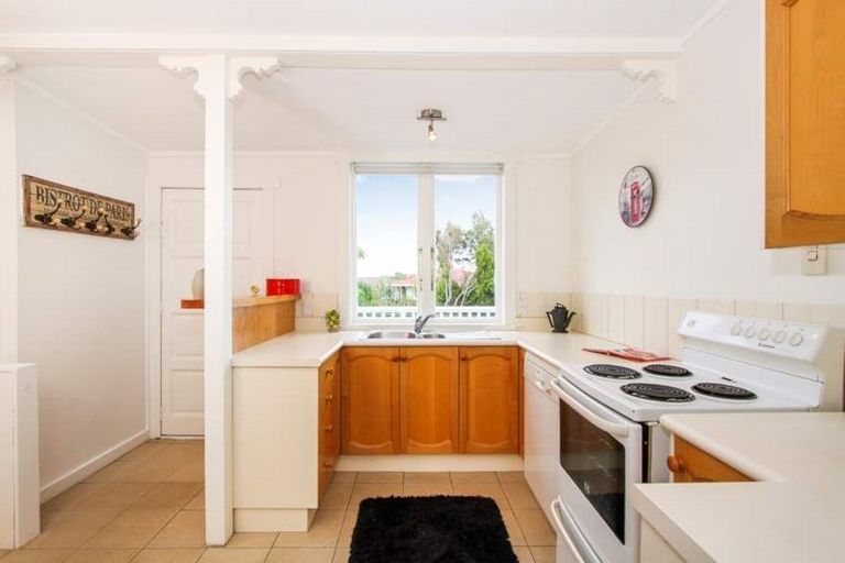 Photo of property in 57 James Laurie Street, Henderson, Auckland, 0612
