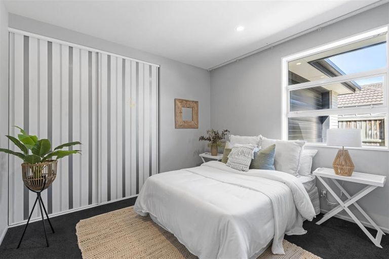 Photo of property in 25 Brookwater Avenue, Northwood, Christchurch, 8051