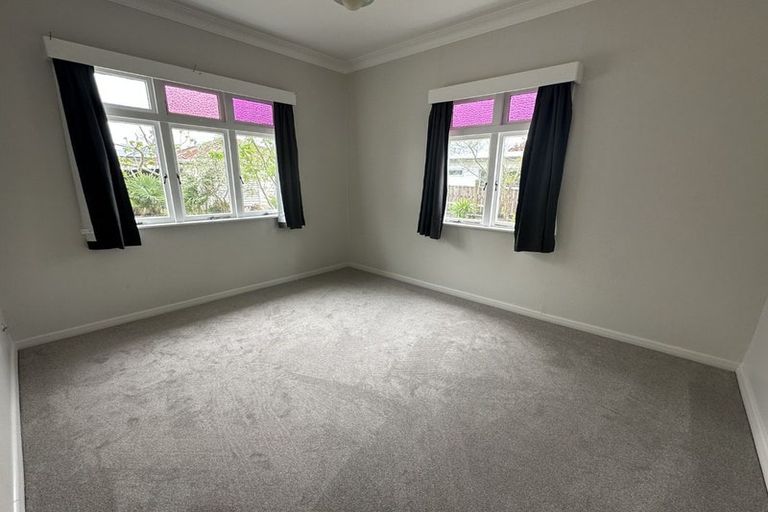 Photo of property in 9 Liverpool Street, Levin, 5510