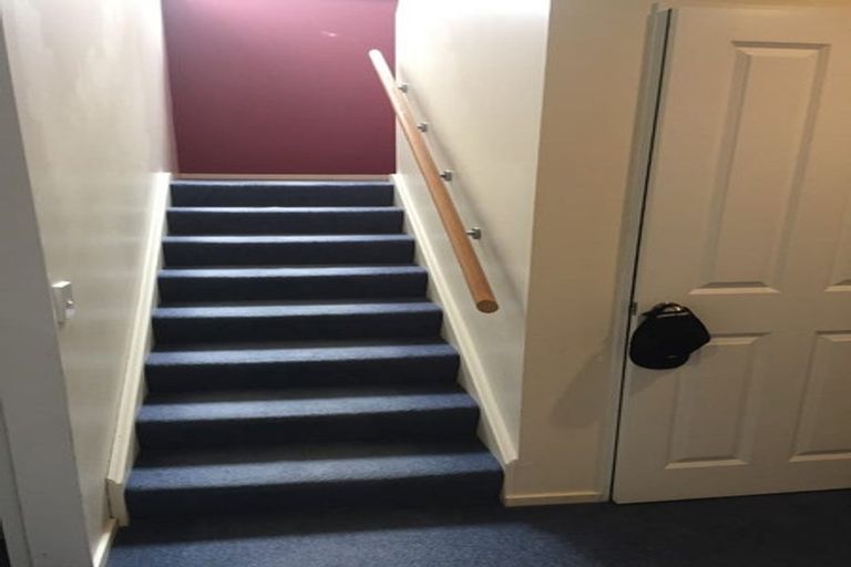 Photo of property in 37c Waverton Terrace, Churton Park, Wellington, 6037