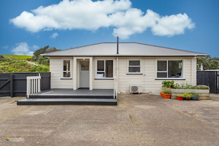 Photo of property in 45 Thornley Street, Titahi Bay, Porirua, 5022