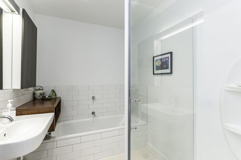 Photo of property in Altar Apartments, 44/120u Rintoul Street, Newtown, Wellington, 6021