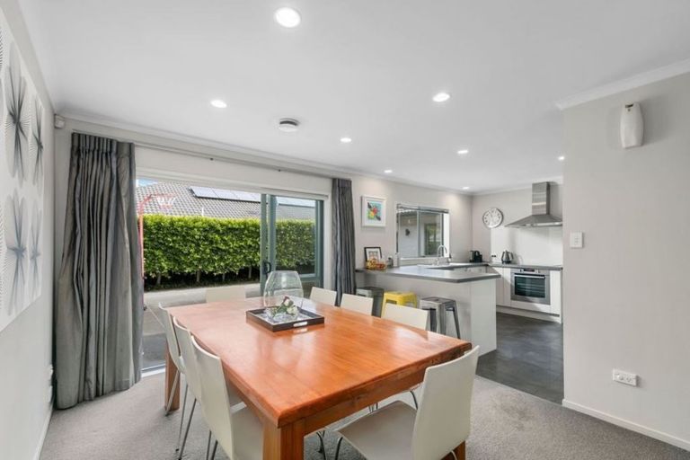 Photo of property in 51 Kristin Lane, Albany, Auckland, 0632