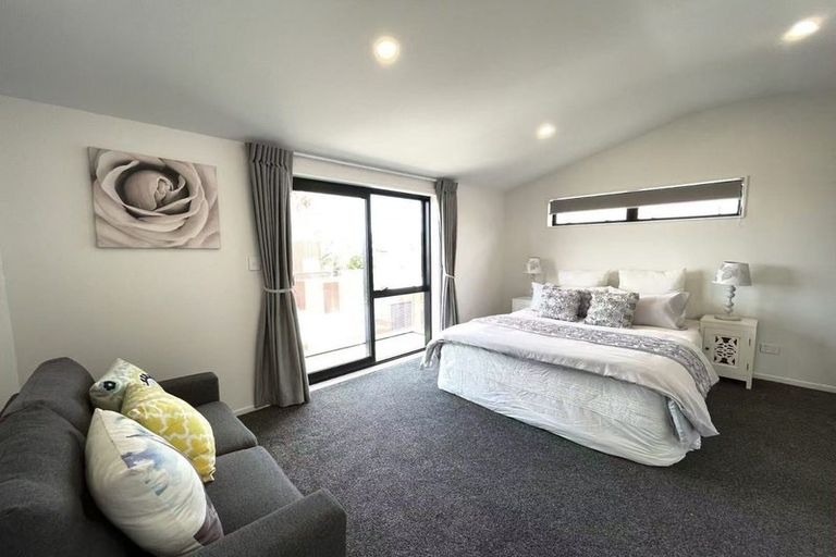Photo of property in 65a Sunrise Avenue, Murrays Bay, Auckland, 0630