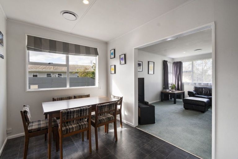 Photo of property in 14 Dampier Avenue, Awapuni, Palmerston North, 4412