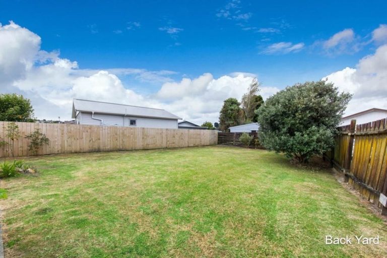 Photo of property in 76 Harrington Road, Henderson, Auckland, 0610