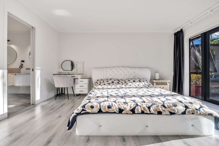 Photo of property in 37 Magellan Rise, Flagstaff, Hamilton, 3210