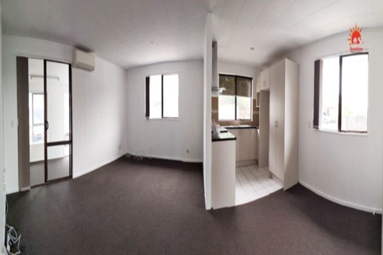 Photo of property in 148 Don Buck Road, Massey, Auckland, 0614