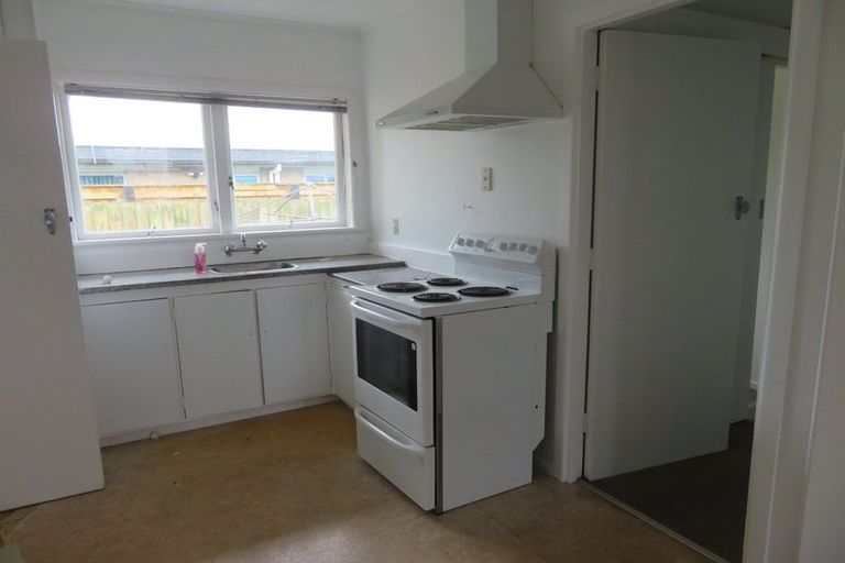 Photo of property in 1/108a Carruth Road, Papatoetoe, Auckland, 2025