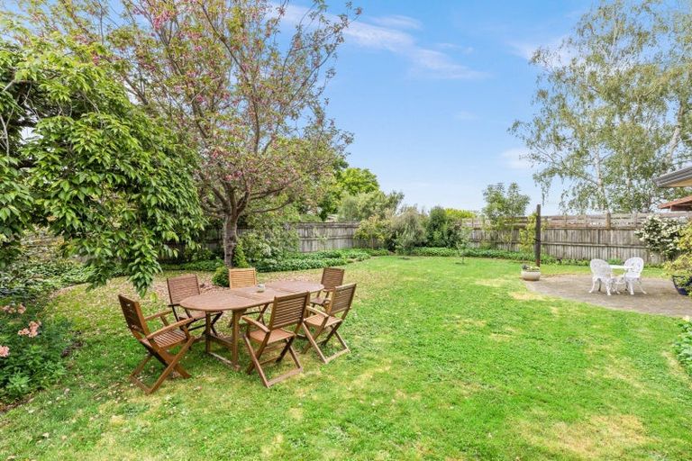 Photo of property in 5 Penlington Place, Havelock North, 4130