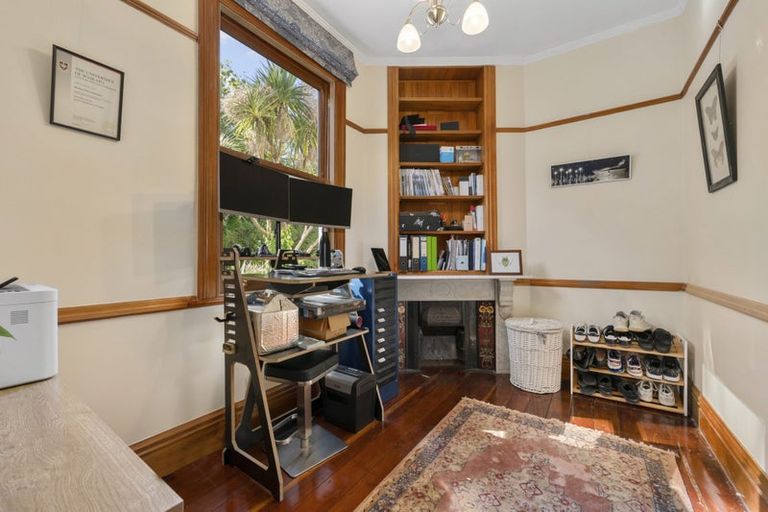 Photo of property in 28 Devon Street, Aro Valley, Wellington, 6021