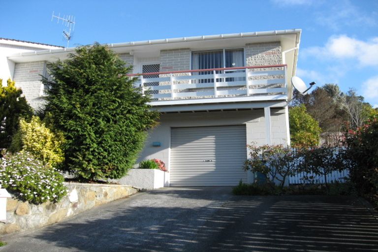 Photo of property in 67a Holland Street, Wainuiomata, Lower Hutt, 5014