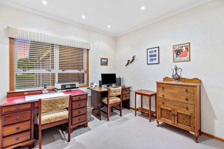 Photo of property in 34 Sovereign Drive, Papamoa Beach, Papamoa, 3118