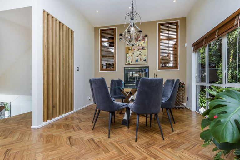 Photo of property in 1/9 The Esplanade, Castor Bay, Auckland, 0620