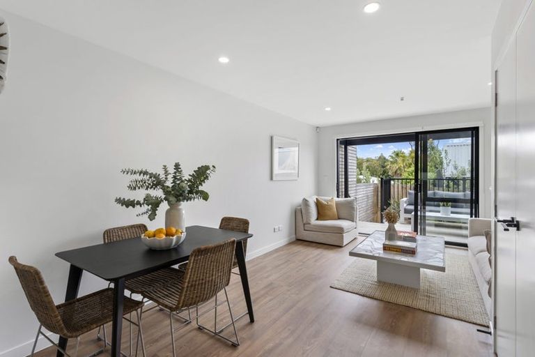 Photo of property in 5/15 Tilden Avenue, Hillcrest, Auckland, 0627
