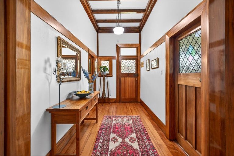 Photo of property in 503 King Street South, Hastings, 4122