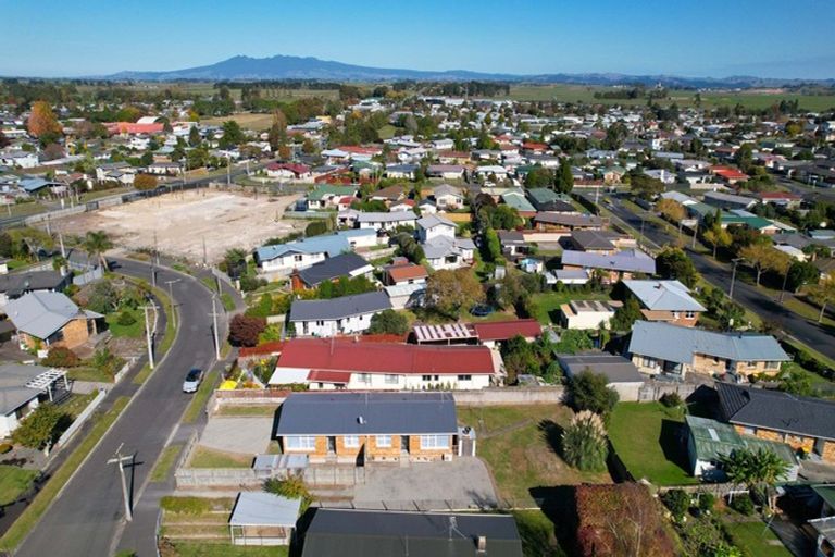 Photo of property in 19a Sundown Crescent, Melville, Hamilton, 3206