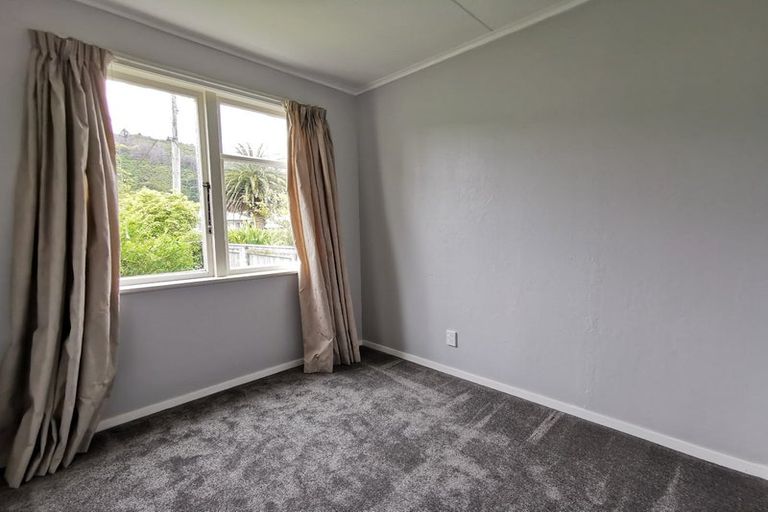 Photo of property in 8 Heath Street, Wainuiomata, Lower Hutt, 5014