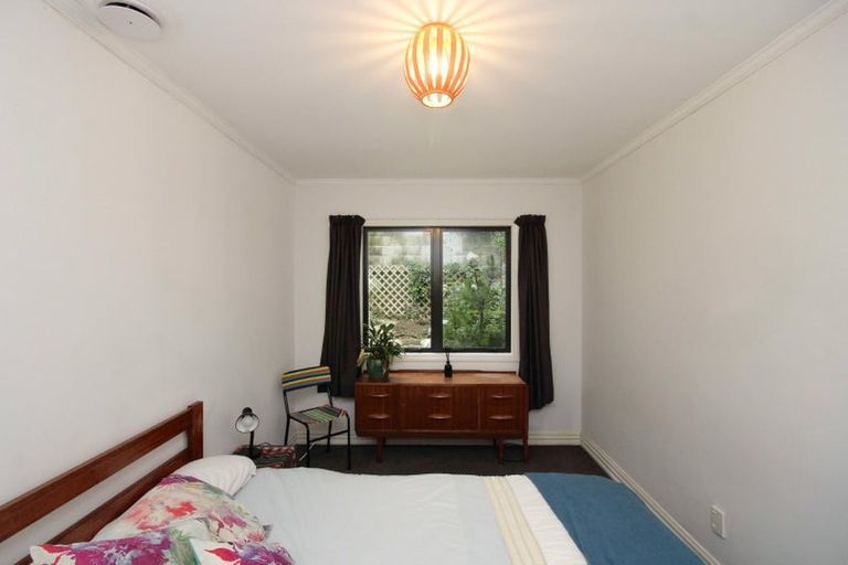 Photo of property in 10/162u Aro Street, Aro Valley, Wellington, 6021