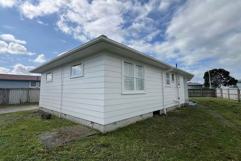 Photo of property in 5 Belgrave Place, Papakura, 2110