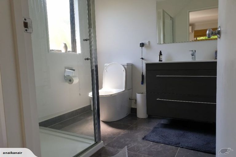 Photo of property in 73b Hillwell Drive, Henderson, Auckland, 0612