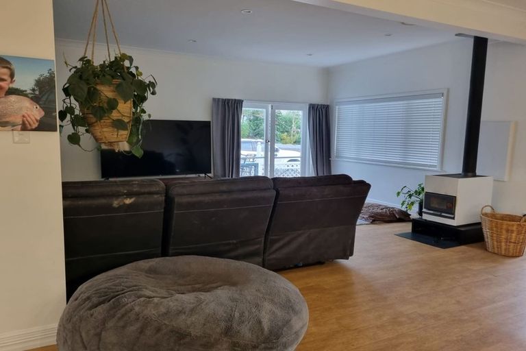 Photo of property in 44 Jellicoe Street, Greytown, 5712