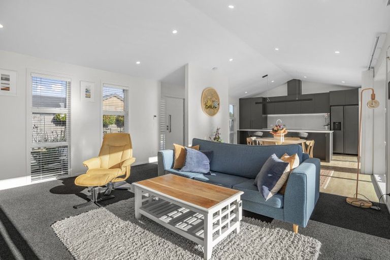 Photo of property in 9 Peony Drive, Greytown, 5712