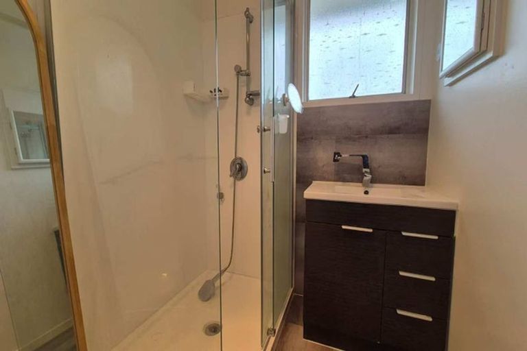 Photo of property in 7 Win Grove, Hatfields Beach, Orewa, 0931