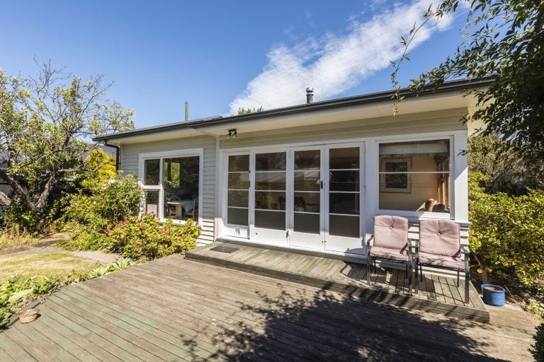 Photo of property in 2 Courtenay Street, St Albans, Christchurch, 8014