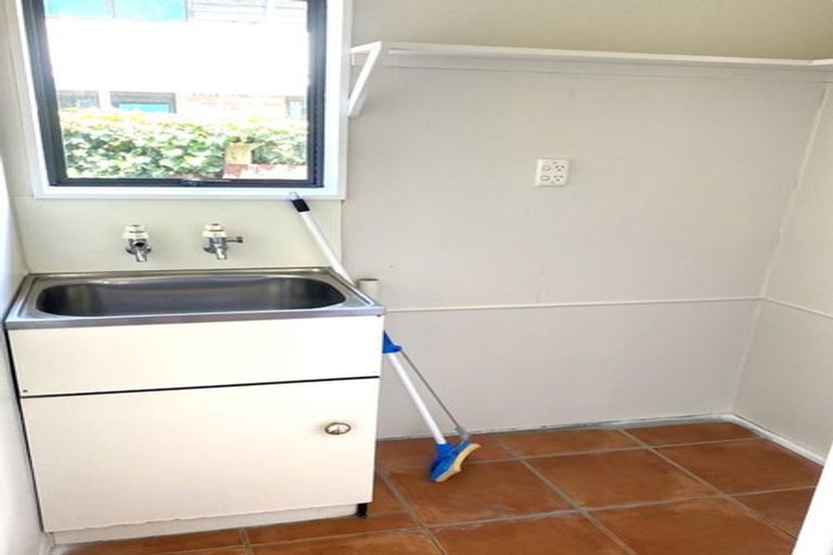 Photo of property in 84 Carlton Street, Bellevue, Tauranga, 3110