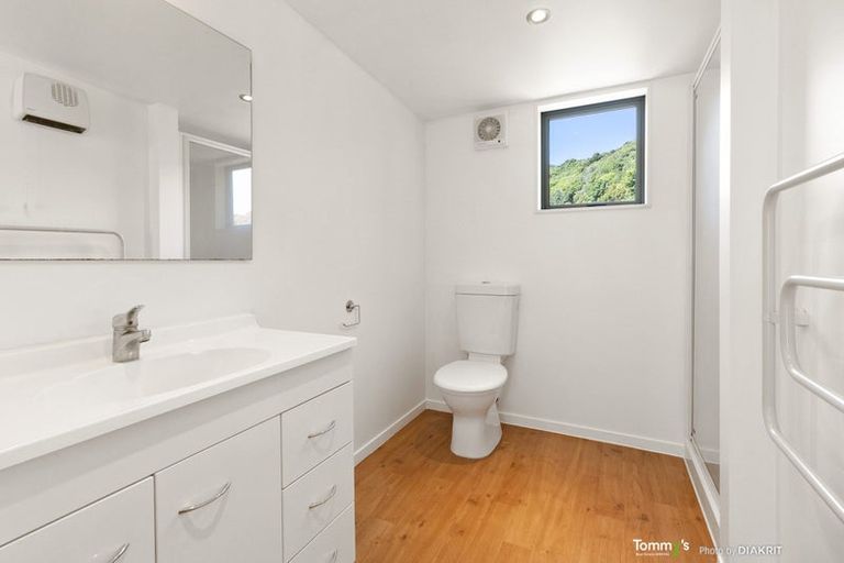 Photo of property in 113 Allington Road, Karori, Wellington, 6012